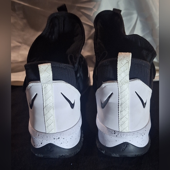 Nike LeBron Soldier 13 SFG TB ' White Black' Basketball Shoes - Picture 4 of 9